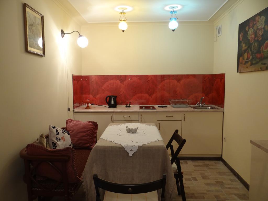 Apartament On Kostiushka Lviv Szoba fotó